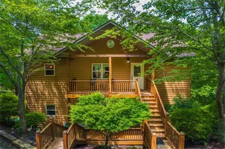 24 Pine Bluff, Whittier, NC 28789