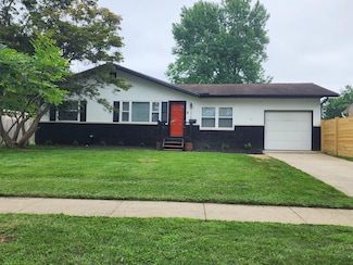 1826 Fleming Rd, Columbus, OH 43232