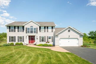 11401 Di Carlo Dr, Marne, MI 49435