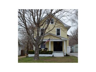 1834 S Hedges Ave, Independence, MO 64052