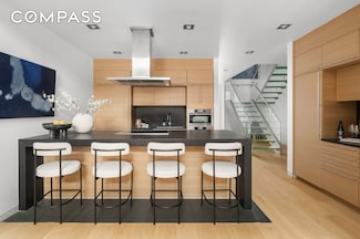 74 Warren St Unit 5, New York, NY 10007