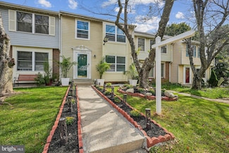 19049 Partridge Wood Dr, Germantown, MD 20874