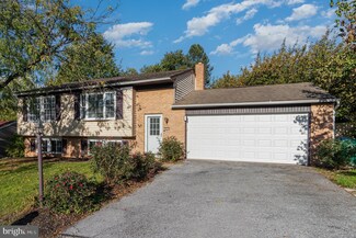 4826 Sweetbrier Dr, Harrisburg, PA 17111
