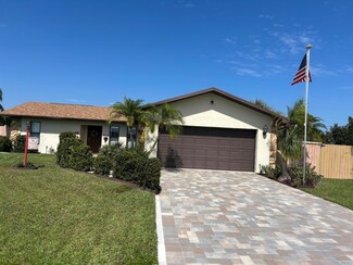 441 SW Buxton Ave, Port Saint Lucie, FL 34983