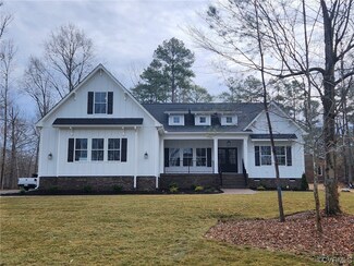14400 Riverside Dr, Ashland, VA 23005