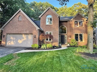 2456 Wembley Terrace N, Toledo, OH 43617