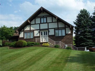 1520 Rostraver Rd, Belle Vernon, PA 15012