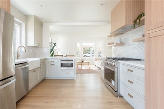3540 S Sycamore Ave, Los Angeles, CA 90016
