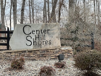 309 Woodcrest Dr, Smithville, TN 37166
