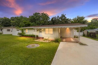 2212 NE 36th St, Ocala, FL 34479
