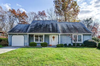 33 Cannon Ball Dr, Howell, NJ 07731