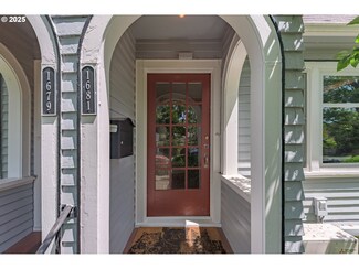 1681 Olive St Unit 1681, Eugene, OR 97401