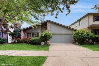 2443 Maple St, River Grove, IL 60171