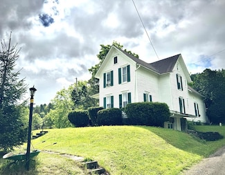 499 Valley Rd, Mansfield, PA 16933