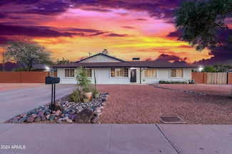 1725 W Lawrence Ln, Phoenix, AZ 85021