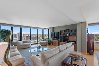 929 N Astor St Unit 2405-2407, Milwaukee, WI 53202