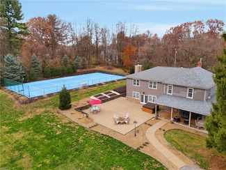 4021 Bakerstown Rd, Gibsonia, PA 15044