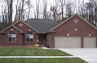 29227 Jefferson Ave, St. Clair Shores, MI 48081