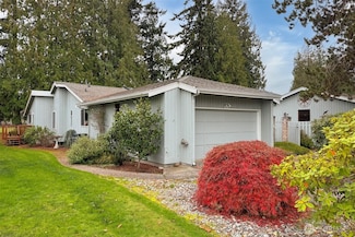 137 Hilltop Dr Unit A, Sequim, WA 98382