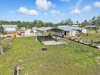 507 4th St W, Steinhatchee, FL 32359