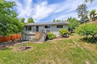 8940 Irving St, Graton, CA 95444
