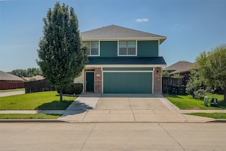 2901 Pacifico Way, Fort Worth, TX 76111