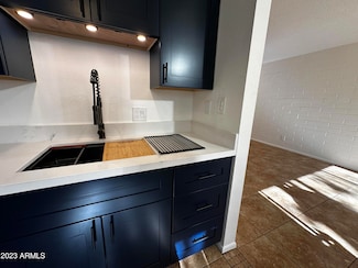 2549 W Rose Ln Unit A123, Phoenix, AZ 85017