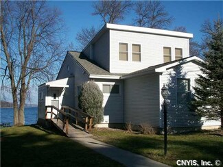 1083 Lucas Rd, Bridgeport, NY 13030