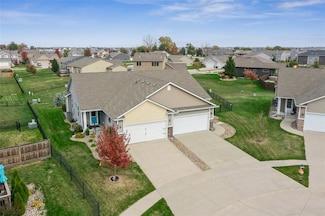 3060 NW 19th St, Ankeny, IA 50023