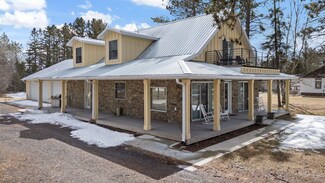 7436 Ely Lake Dr, Eveleth, MN 55734