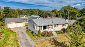 11 Norway Cir, Augusta, ME 04330