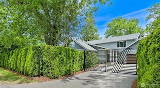 5010 Northwest Dr, Bellingham, WA 98226