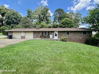 2405 Monterey Rd, Knoxville, TN 37912
