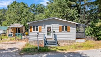 12 Circle Rd, Center Ossipee, NH 03814