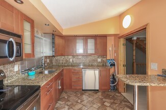 30 Neptune Street Ct, Lynn, MA 01905