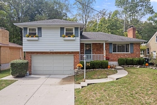 1679 Locksley Dr, Cincinnati, OH 45230