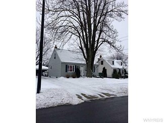 135 Princeton Ct, Buffalo, NY 14225
