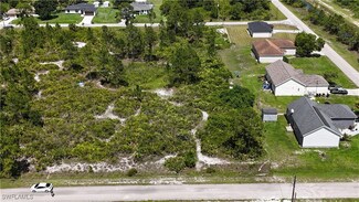 802 Lincoln Ave, Lehigh Acres, FL 33972
