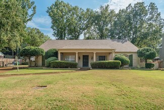 6903 Great Oaks Rd, Germantown, TN 38138