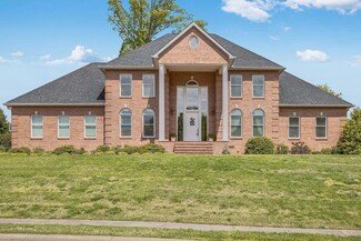 1806 St Ives Blvd, Alcoa, TN 37701