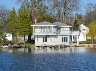 477 Bayview Ct, Green Lake, WI 54941