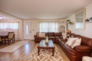 399 Remsen Ave, Avenel, NJ 07001