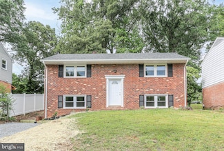 171 Longstreet Ave, Fredericksburg, VA 22401