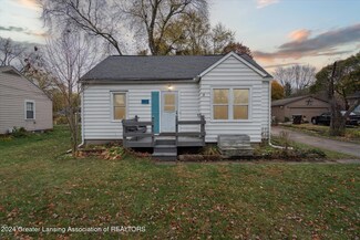 1912 Walnut St, Holt, MI 48842