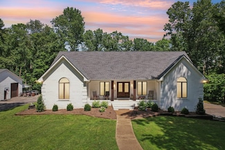 1319 Garrettsburg Rd, Clarksville, TN 37042
