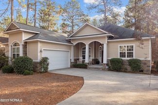 170 Lake Hills Rd, Pinehurst, NC 28374