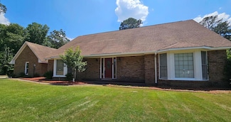 6717 Moon Cir, Columbus, GA 31909
