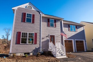 98 Marion Rd Unit A, Mattapoisett, MA 02739