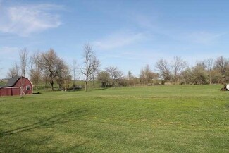 4894 W State St, Modoc, IN 47358