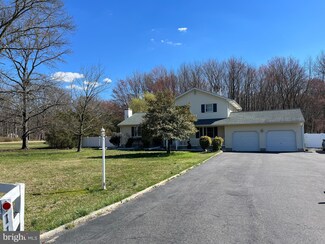 115 Edgebrook Rd, Trenton, NJ 08691